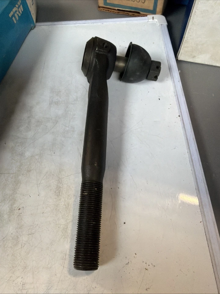 Parte de chasis TRW ES428L DELANTERO EXTERIOR extremo de varilla de amarre de dirección, vintage nuevo de stock Foto 2 de 2