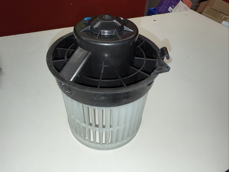 A/C Heater Blower Motor Fan for 2014 15-16 Nissan Versa Note 27226-3AN0A 700285 Foto 2 de 4