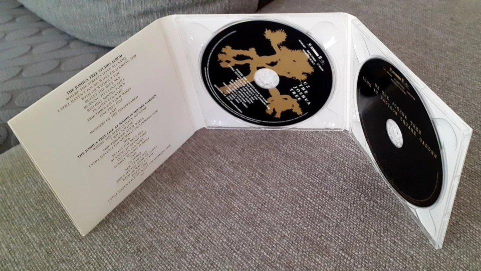 2CD U2 - THE JOSHUA TREE (DIGIPACK DELUXE ORIG. ALBUM + VERSION LIVE EU 2017) - Photo 3/3