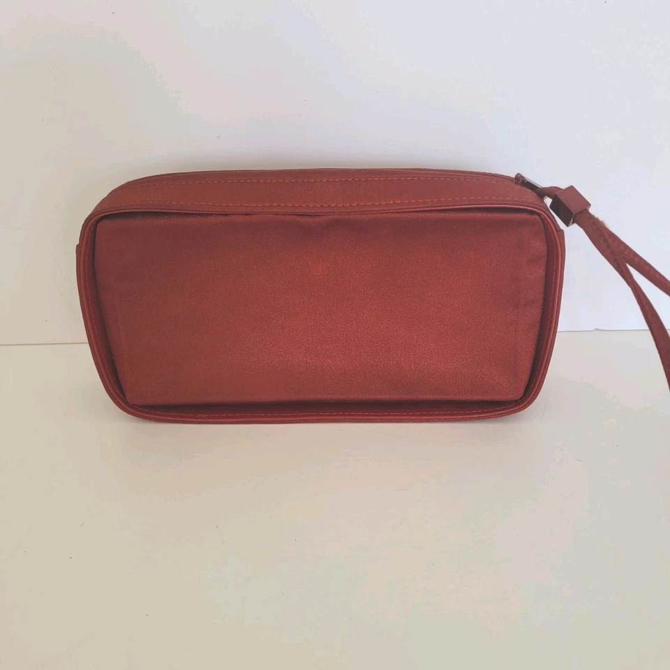 古驰 G 标志复古腕带包手拿包 Satine 红色袋拉链小号矩形 — 第 2/4 张图片