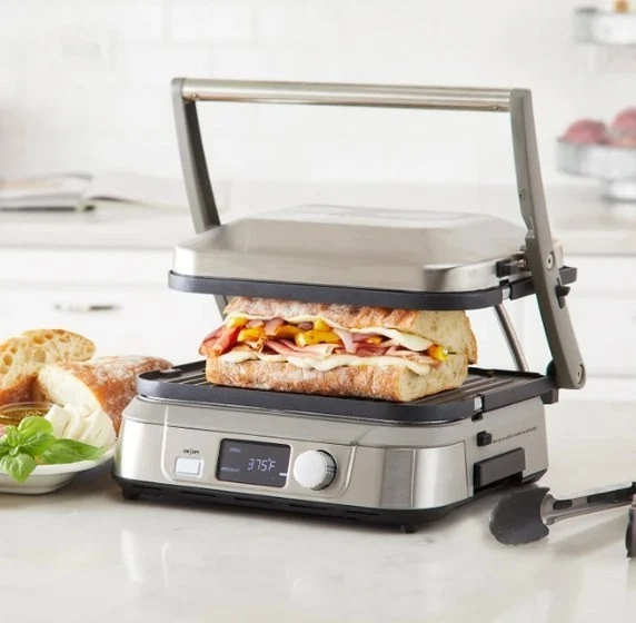 Cuisinart GR-5B 5-in-1 Digital Griddler Grill Griddle Panini Press New Open Box
Opens in a new windo
