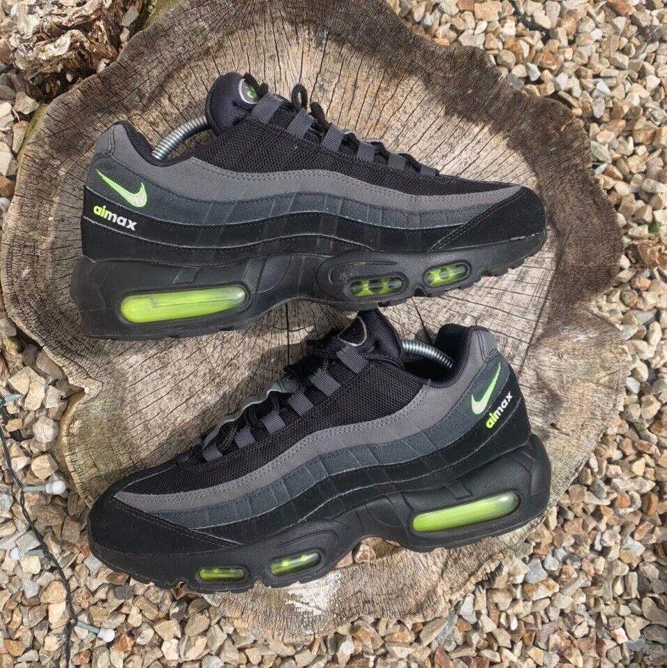 Rare Nike Air Max 95 Retro Volts Suede “Neon Black” | eBay Rare Nike Air Max 95 Retro Volts Suede “Neon Black” | eBay