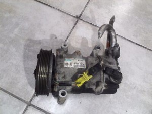 Kompressor Klimaanlage Peugeot 207 95 VTi W 9659875780