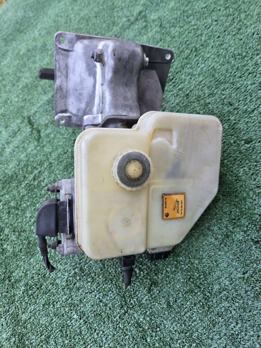 88-96 Jaguar XJS Series 3 ABS Pump Anti Lock Brake Master 88-96 Jaguar XJS Series 3 ABS Pump Anti Lock Brake Master
