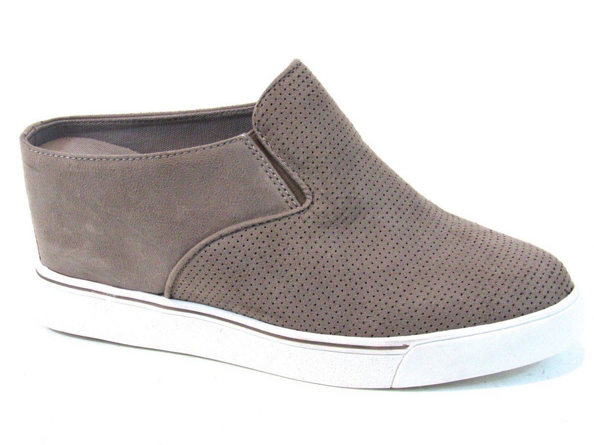 Sugar Kallie Perforated Fashion Wedge Sneaker (Women's) Taupe Sz M