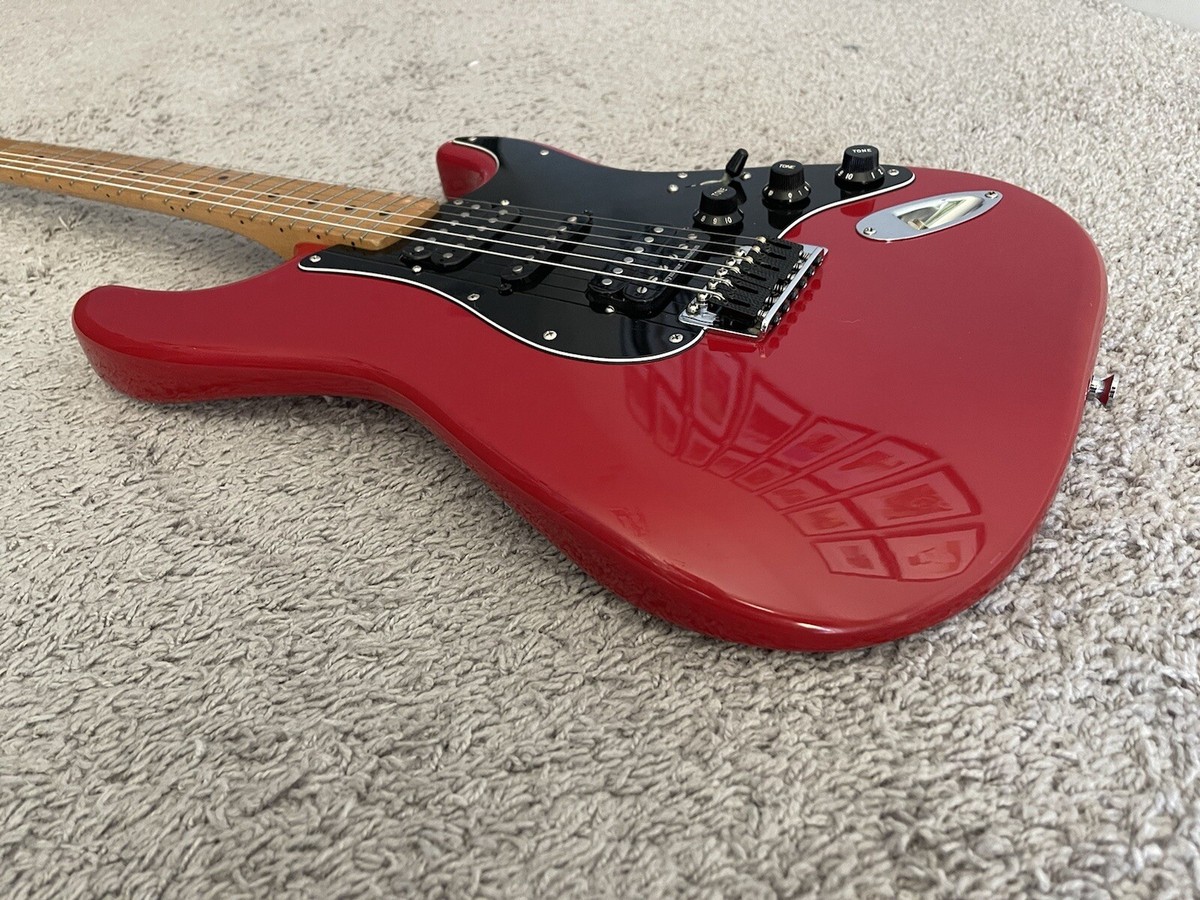 Fender homage ストラトキャスタータイプ candy red Fender 40th Anniversary Stratocaster Candy Apple Red 1994