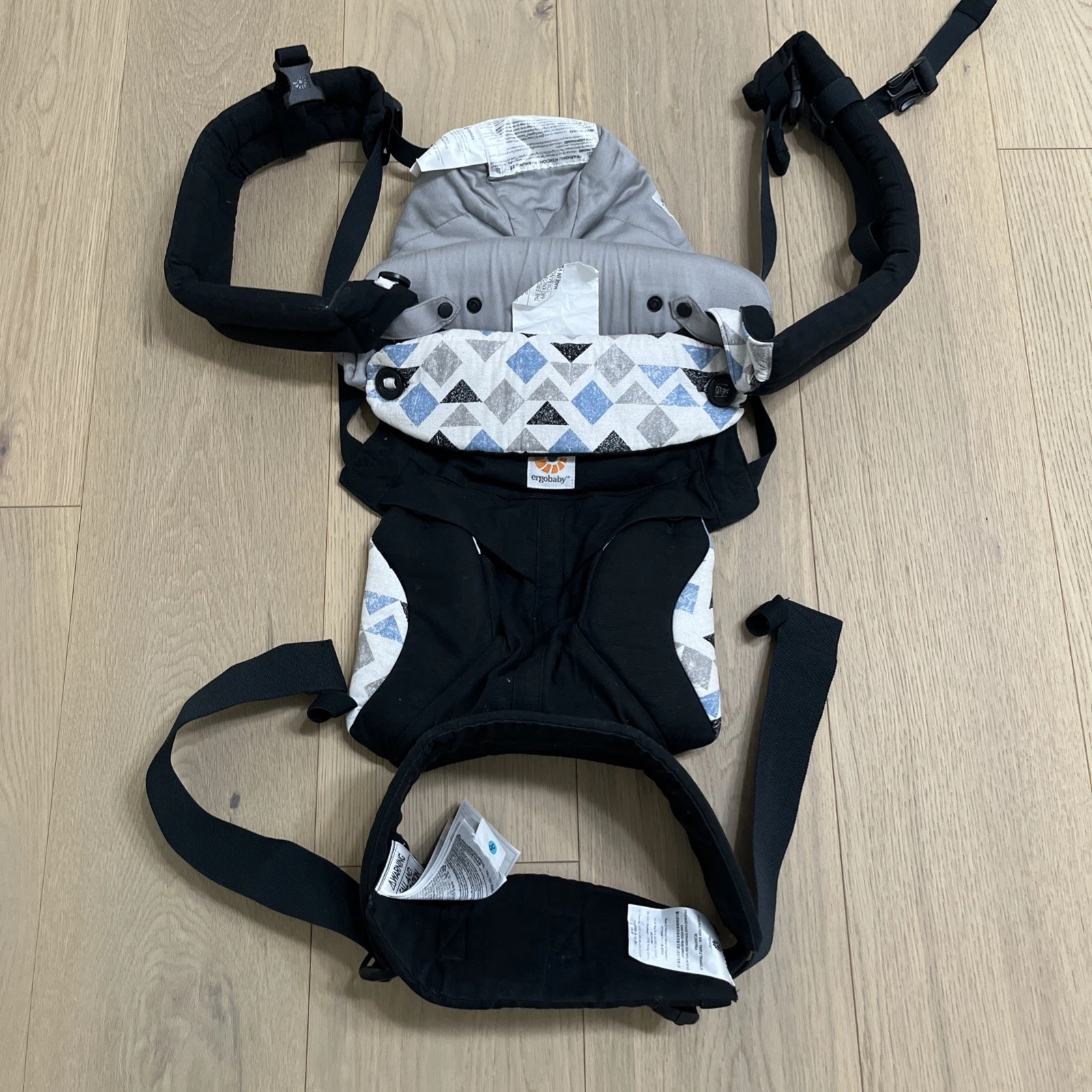 Ergobaby 360 All-Position Baby Carrier with Lumbar Support (12-45 Pounds)