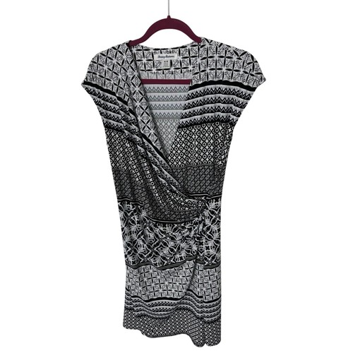 Tommy Bahama Dress Women Medium Black White Wrap Front Stretch Cap Sleeves