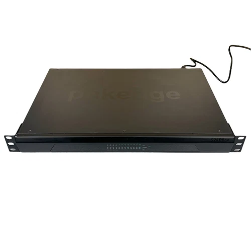 Pakedge S24P8av-V 24 Port Network Switch