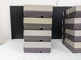 Lot of Nintendo Entertainment System NES Consoles (For Parts/Repair)