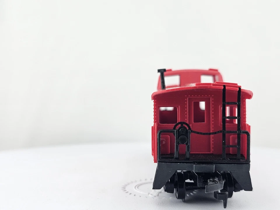 *READ Tyco HO Scale "689" Freight Train Caboose Car Model Railroad Rolling Stock - Image 4 of 4