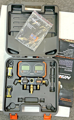 NAVAC N2D72 2-Valve Flex72 Aluminum Manifold Digital Display Gauges