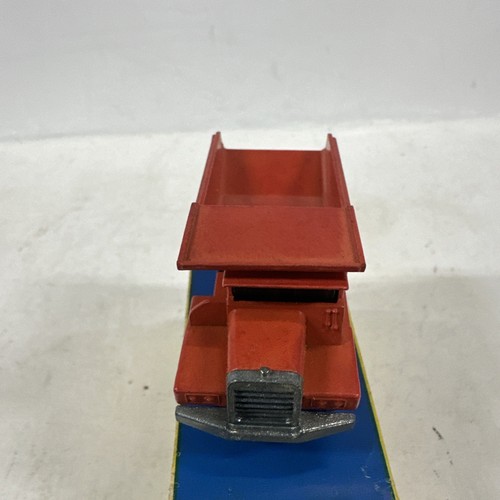 MATCHBOX SUPERFAST MACK DUMP TRUCK ORANGE #28 W/ ORIGINAL BOX LESNEY DIECAST - Picture 6 of 13