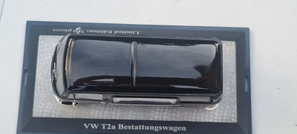 Coche fúnebre Premium Classix Volkswagen T2A Rohbach 1:43 Foto 4 de 4