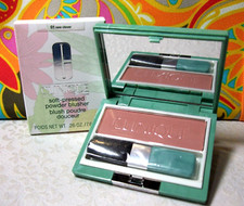 Clinique Soft-Pressed Powder Blusher in New Clover .26 oz Full Size New in Box