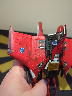 トランスフォーマー　シージ　レッドウイング　WFC GS02 Transformers Toys Generations Selects War for Cybertron Voyager