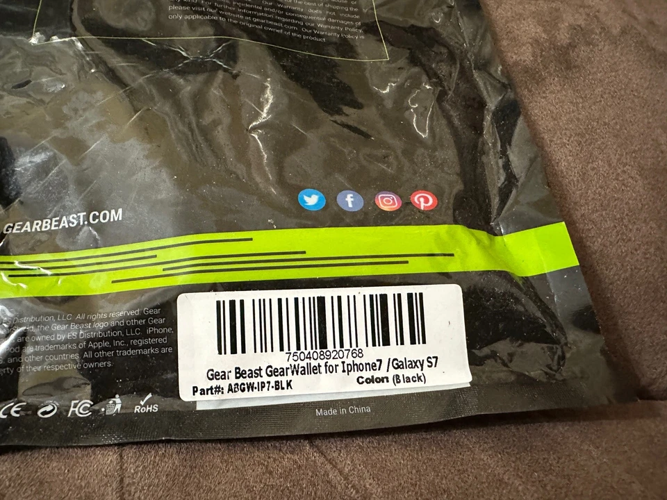 iPhone 7 Galaxy S7 New Beast Gear Wallet Protects phone - Image 2 of 2