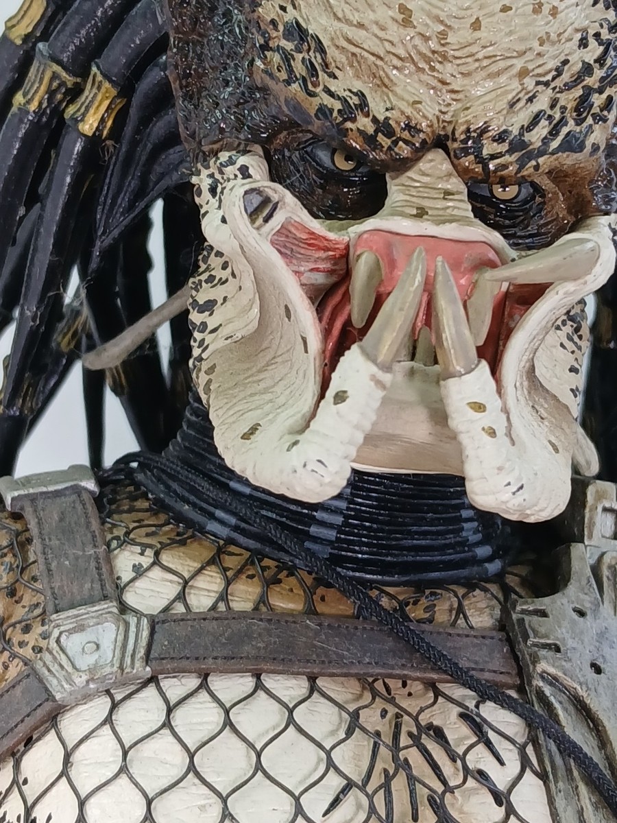 NECA 1/4 Scale JUNGLE HUNTER PREDATOR Unmasked 18