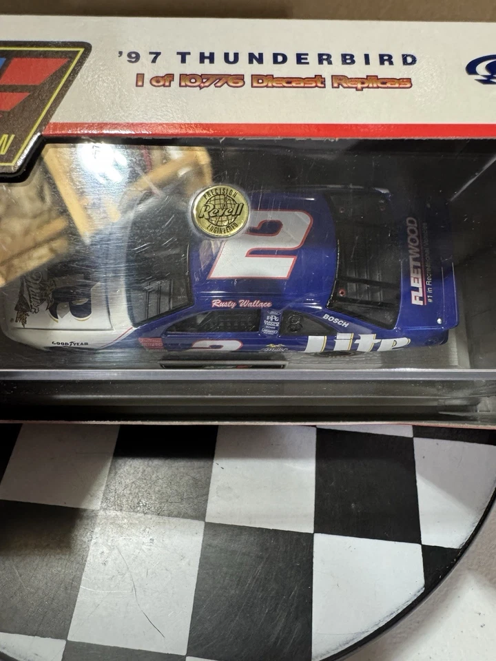 Rusty Wallace #2 Miller Lite 1997 1/43 Nascar Diecast W/ Case! - Image 4 of 4