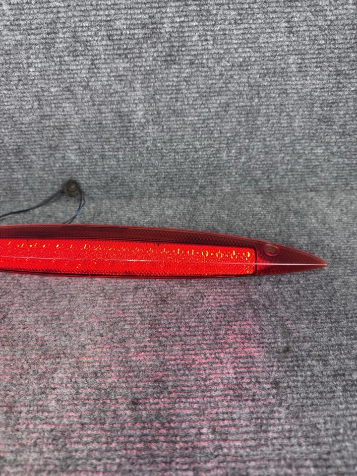 Tercera luz de freno Buick Rendezvous 2002-2007 montaje alto rojo OEM PROBADO Foto 4 de 4