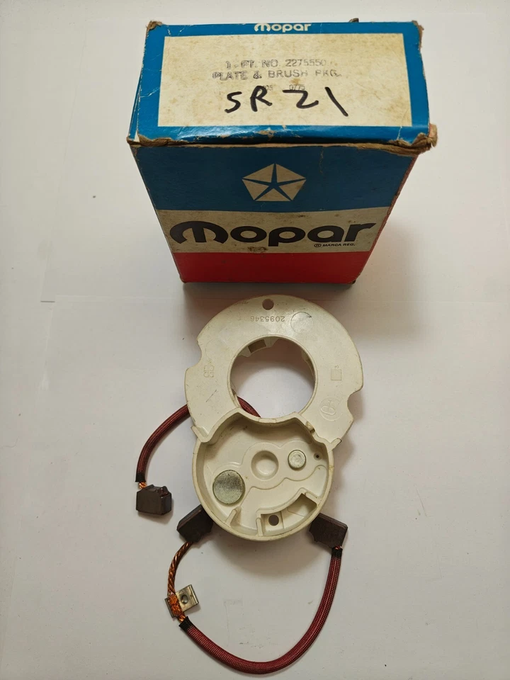 Dodge Plymouth Chrysler 1960-1969 engranaje de arranque cepillo placa 2275550 nuevo de stock Foto 3 de 4