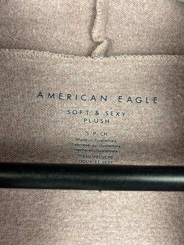 American Eagle Damen Strickjacke mit Kapuze Größe Small hellrosa Pullover Barbie - Bild 2 von 7