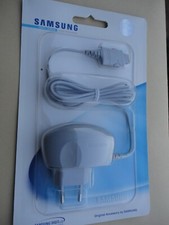 CARICABATTERIA SAMSUNG-D730-E530-E880-I320-X810--TCH237ESE