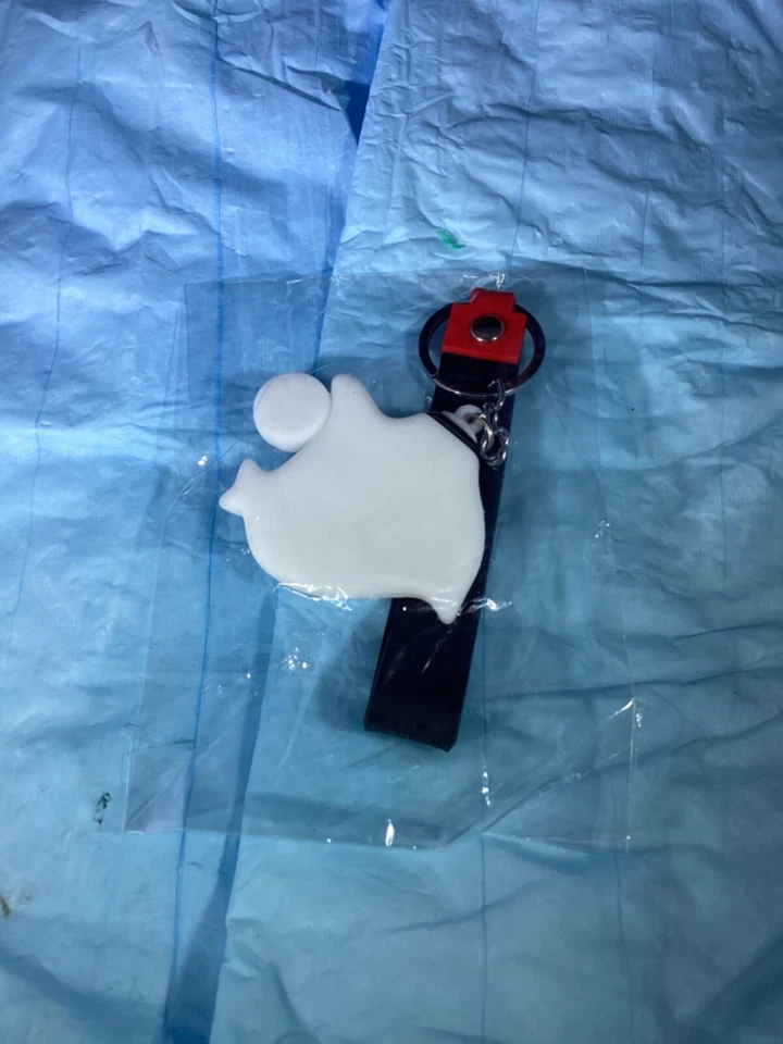 Llavero La'eeb Copa Mundial FIFA Qatar 2022 nuevo en paquete precintado Foto 2 de 3