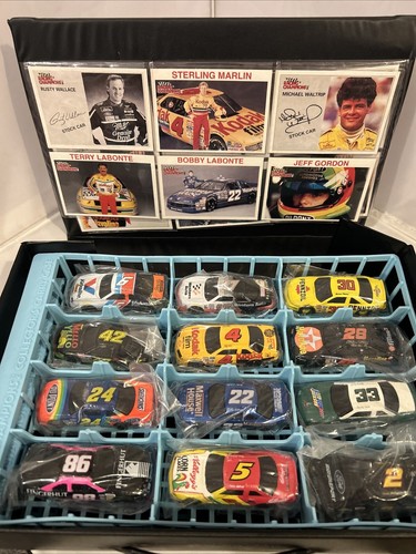 NASCAR 1990 Racing Champions Stock Car Collector Case/w 12 Cars & CardHolders