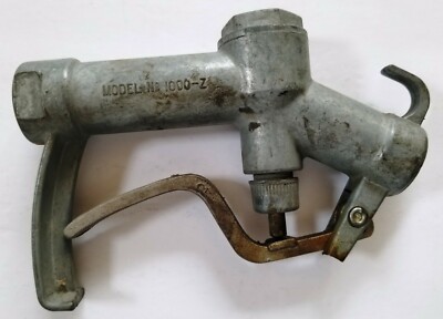 Bayco Model No. 1000-Z Fuel Tank Nozzle Handle Body