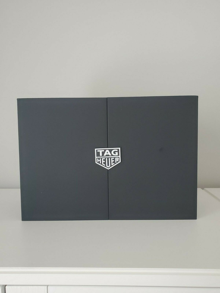 Watch Tag Heuer X Super Mario Limited Edition Smart watch