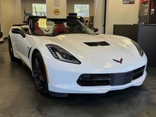 2016 White Chevrolet Corvette   | C7 Corvette Photo 1