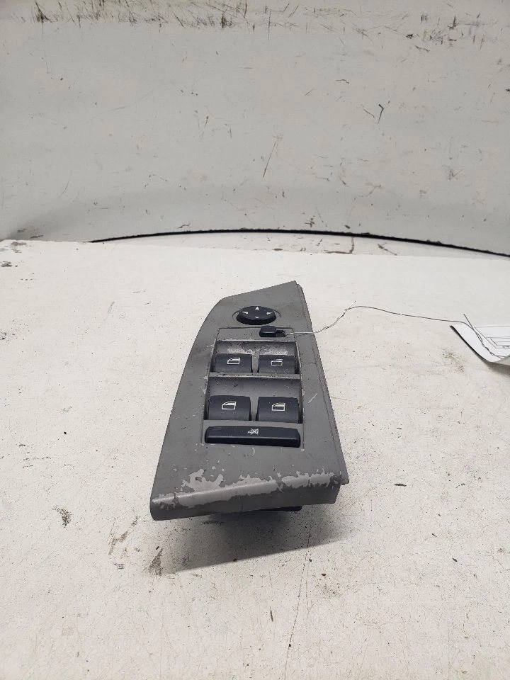 Interruptor de puerta delantera del conductor para 04-07 BMW 525i 1445639 Foto 2 de 4