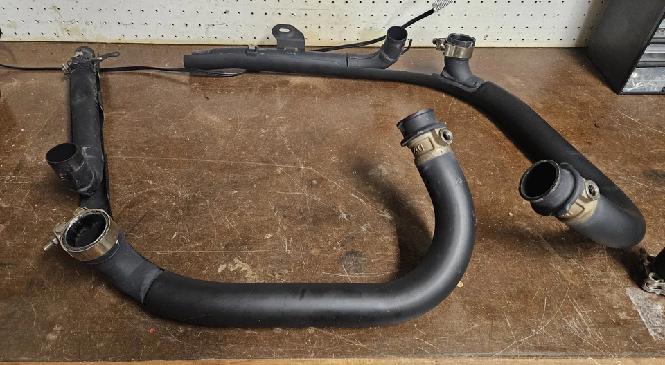2020 Triumph Bonneville T120 Stock Exhaust And Catalytic Converter. - Image 3 of 4