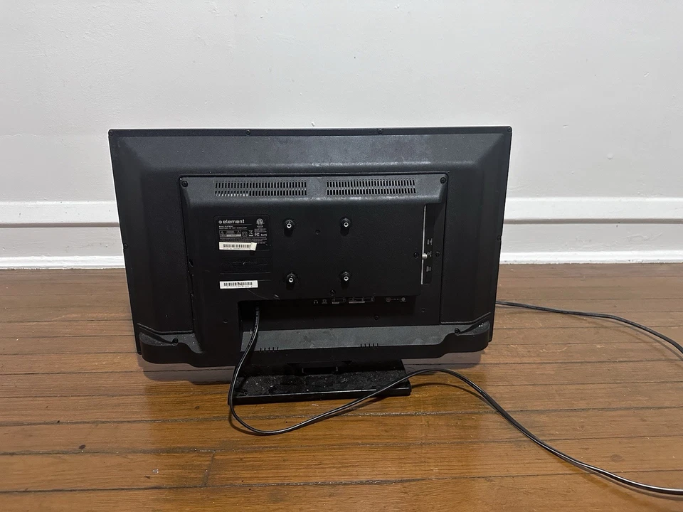 Element ELEFW248R 24" 720p HDTV - Image 2 of 4