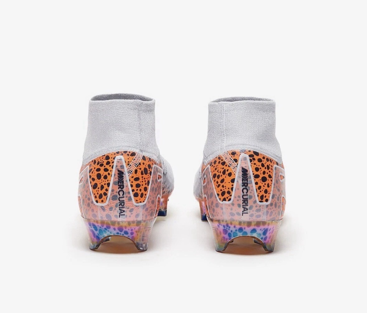 Nike Mercurial Superfly X 10 Elite FG Flyknit Safari Soccer  display picture 1