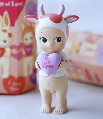 Cow - Authentic Sonny Angel Message of love 2022 Mini Figure