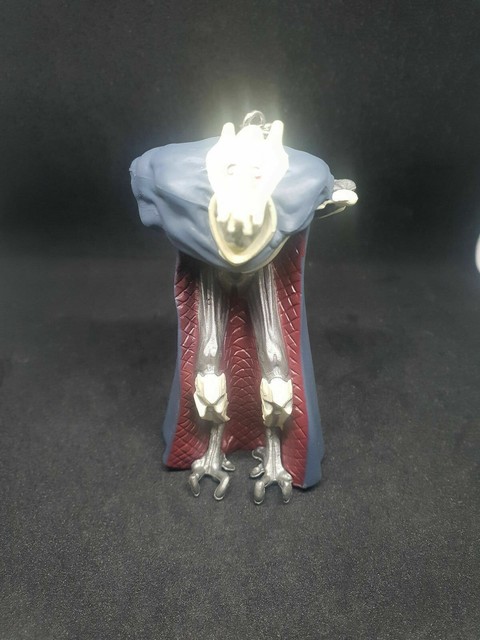 figurine grievous