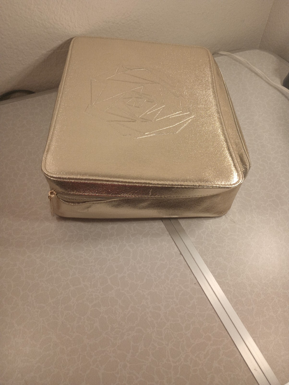 Picture 4 of 15