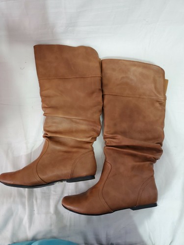 By The Way Womans Boots New with box size 8 lot#1448 - Picture 3 of 10