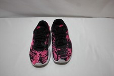 Nike 833668-002 Kids Running Shoes Size 7Y Sneakers good condition
