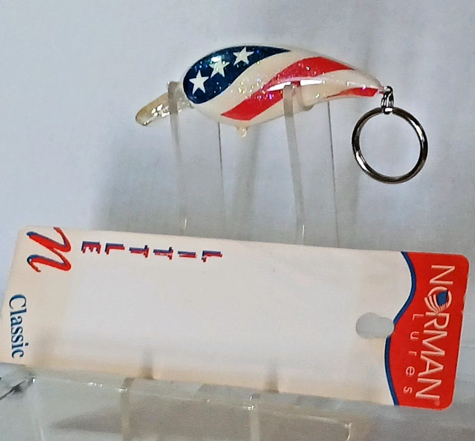 GELKOTE NORMAN KEY CHAIN INDEPENDANCE DAY Little N AMERICAN FLAG RED WHITE BLUE - Image 3 of 4