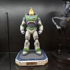 Disney Lightyear Buzz Lightyear Master Craft Table Top Statue