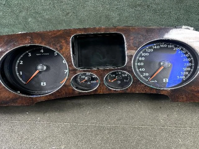 Bentley Continental GTC 2007 grupos de instrumentos 1 036 906 089 Foto 2 de 4