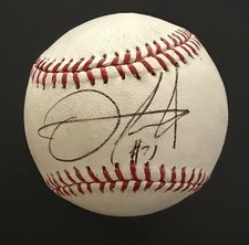 Oscar Taveras Game-Used Memorabilia Headed to Auction, Proceeds to Support Family 15