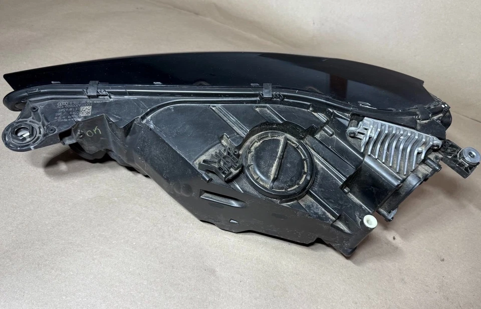 80A941006B 2018 2019 2020 AUDI Q5 XENON HID FRONT RIGHT OEM HEADLIGHT - Image 3 of 4