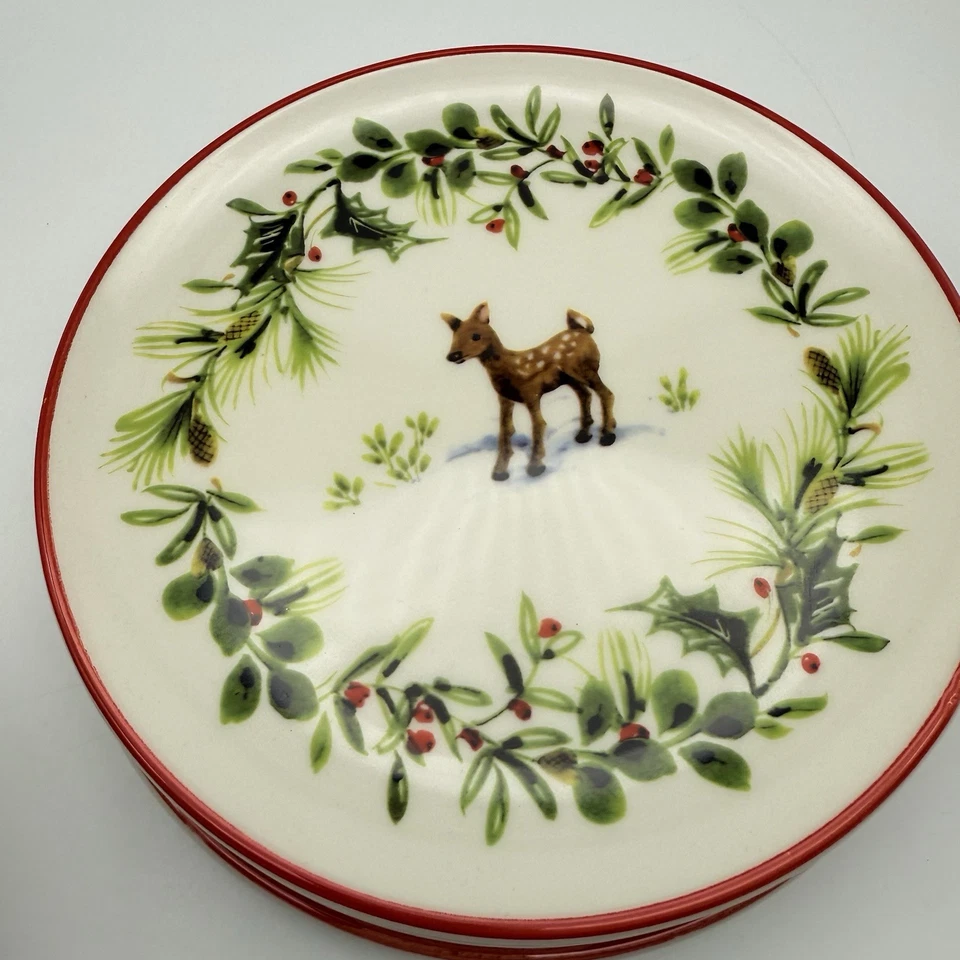 4 platos de ensalada de cerámica Cuore de 8" ciervo cervatillo Italia borde rojo bayas de acebo Foto 3 de 4