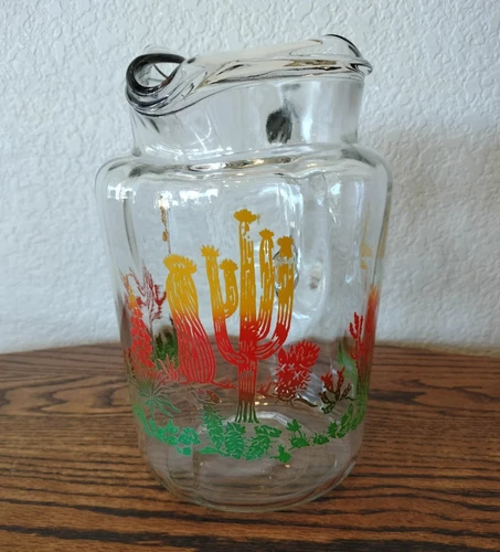 Vtg  Anchor Hocking Glass Pitcher With Ice Lip Desert Scene Saguaro Cactus