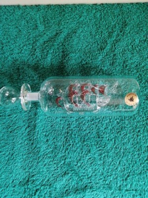 Mayflower Glasskulptur. Schiff in einer Flasche. Kostenlose UK-Lieferung. 