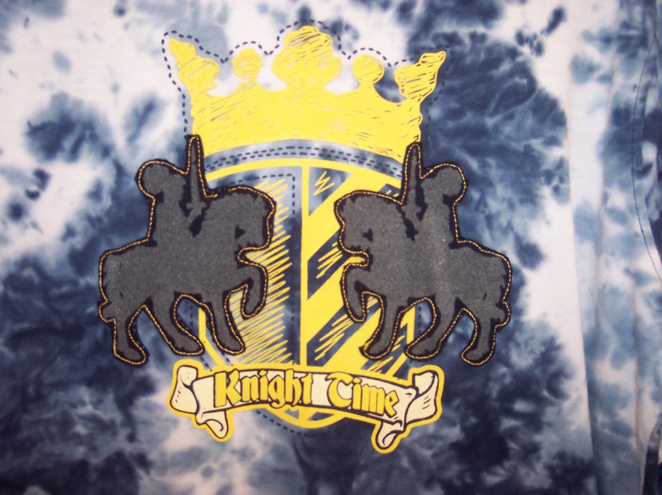 Camiseta de manga larga Flapdoodles para niños $24 azul teñida con corbata caballero talla 7 Foto 3 de 4